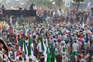 बरेली: किसान आंदोलन के समर्थन में गाजीपुर बॉर्डर रवाना हुए भाकियू नेता