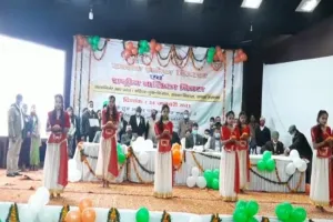 मुरादाबाद: बालिकाओं ने सांस्कृतिक कार्यक्रम प्रस्तुत कर बांधा समां, सम्मानित