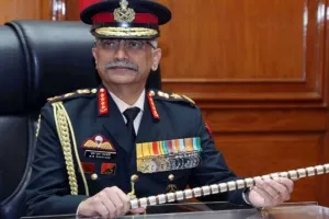 सेना प्रमुख जनरल नरवणे की चीन को दो टूक, कहा- न लें हमारे धैर्य की परीक्षा