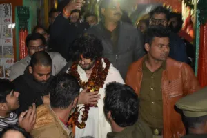 अयोध्या: रामलला को मत्था टेक सोनू निगम ने जताई ये इच्छा, कहा- ‘अपनी शरण में ले लो राम’