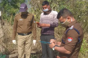 चौखुटिया: रामगंगा किनारे झाड़ियों में मिला नरकंकाल 