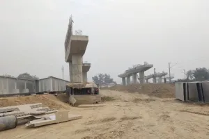 बरेली: हुलासनगरा क्रॉसिंग पर मार्च में नहीं राहत, जून तक झेलें दिक्कतें