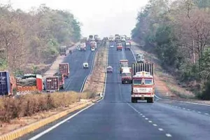 देहरादून: 5400 करोड़ लागत से 250 किमी राष्ट्रीय राजमार्गों का लोकार्पण, शिलान्यास