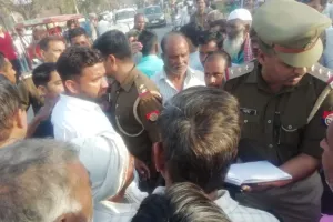 बदायूं: गंगा स्नान करके लौट रहे श्रद्धालुओं से भरी ट्रैक्टर-ट्राली पलटी, दो बच्चों की मौत