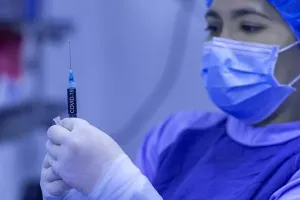 अब 1 मार्च से कोरोना वैक्सीन के लिए बुजुर्गों की बारी, सरकारी केंद्रों पर मुफ्त लगेगा टीका