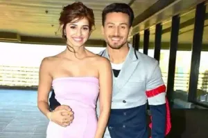 टाइगर श्रॉफ का डांस देखकर दिशा पाटनी भी हैरान, किया दिलचस्प कमेंट… देखें वीडियो