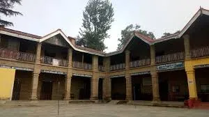 अल्मोड़ा: सीएम ने एडम्स इंटर कॉलेज को दी 2 करोड़ की सौगात 