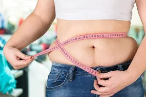 अगर चाहते हैं वजन घटाना… तो सोने से पहले करें ये आसान काम