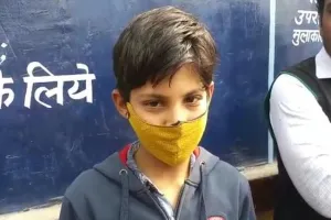 रामपुर: जेल में बंद मां से मुलाकात कर भावुक हुआ ताज, शबनम ने कही ये बात