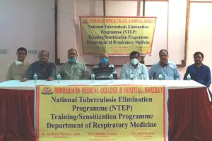 बरेली: श्वांस से एक व्यक्ति से दूसरे में फैलती है टीबी