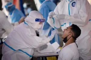 देश में कोरोना का ‘यूटर्न’!, 24 घंटे में दोगुनी रफ्तार से बढ़े सक्रिय मामले