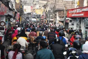 बरेली: त्योहार से पहले उद्योगों ने पकड़ी रफ्तार, खूब मिल रहे आर्डर