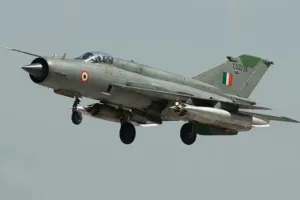 वायुसेना का लड़ाकू विमान मिग-21 दुर्घटनाग्रस्त, हादसे में ग्रुप कैप्टन की मौत
