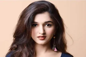 निधी शाह का नया गाना ‘होप यू डोंट माइंड’ रिलीज, एक्ट्रेस ने कहा- मुझे ट्रैक बहुत पसंद है…