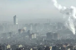 भारत की हवा में घुलता जहर, दुनिया के सबसे ज्यादा प्रदूषित 30 शहरों में से 22 भारत में