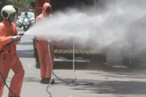 अल्मोड़ा: कर्फ्यू के दौरान किया गया सैनिटाइजेशन का कार्य 