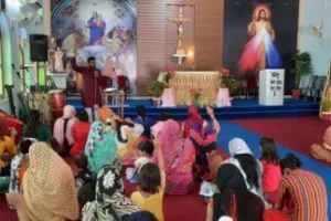 रुद्रपुर: प्रभु के आशीर्वचनों के साथ मनाया ईस्टर का पर्व 