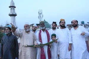 बरेली: चांद दिखते ही शुरू हुआ रमजान का माह