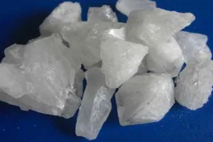 फिटकरी के पानी का उपयोग कर बच सकते हैं कोरोना से