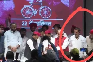 उन्नाव: सांसद साक्षी महाराज के करीबी राकेश लोधी सपा में शामिल