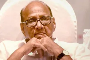 शरद पवार के पित्ताशय का हुआ ऑपरेशन, पेट दर्द के कारण हुए थे भर्ती