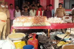 उन्नाव: समोसे-जलेबी बनाकर बांट रहे थे, पुलिस आई और 10 को दबोचा, जानिए क्या है मामला?