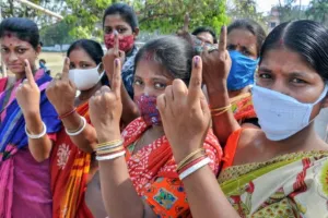 असम विधानसभा चुनाव: दोपहर 01 बजे तक 48.26 प्रतिशत मतदान, हालात शांतिपूर्ण