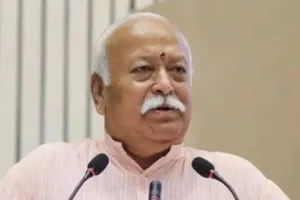 हरिद्वार: संघ प्रमुख मोहन भागवत ने गंगा आरती कर कुंभ के सफल आयोजन की कामना की