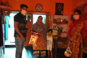 बरेली: कोविड से घर के मुखिया की मौत, घर में पड़े खाने के लाले