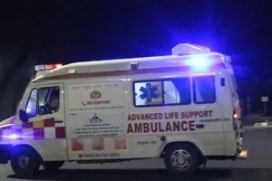 बरेली: तीमारदारों से मोटी रकम वसूली तो एंबुलेंस चालकों पर होगी कार्रवाई, किराया निर्धारित