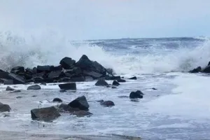 तबाही मचाने के बाद कमजोर पड़ा चक्रवाती तूफान ‘यास’, उत्तर पश्चिम की ओर बढ़ा