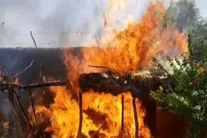 बिंदकी: चुनावी रंजिश को लेकर दो गुटों में जमकर चले लाठी-डंडे, आधा दर्जन लोग घायल