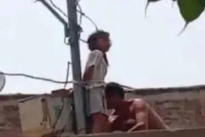 कानपुर: पिता ने क्रूरता की सारी हदें की पार, बेटी को दो घंटे धूप में पोल से बांधे रखा, अरेस्ट