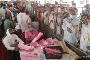 रामपुर: त्रिस्तरीय पंचायत चुनाव की मतगणना जारी