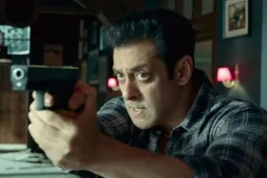 सलमान खान ने अपने फैंस को दी चेतावनी, कहा- पाइरेसी में न लें भाग वरना साइबर शाखा करेगी कार्रवाई 