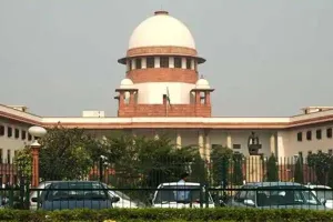 बंगाल हिंसा: पुनर्वास संबंधी याचिका पर केंद्र और राज्य से जवाब तलब