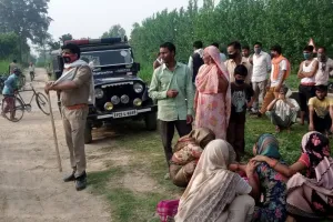 रामपुर: नहर में मिला 6 वर्षीय बच्चे का शव, सौतेले पिता और चाचा पर हत्या की आशंका