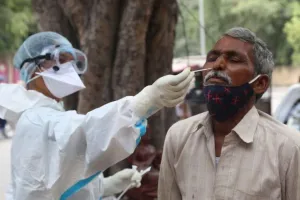 यूपी में हर दिन बेहतर हालात, कोरोना के 336 नए मामले, ऐक्टिव केस भी घटे