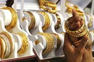 Commodity Market: आज सोना हुआ महंगा, चांदी में भी तेजी, जानिए नया रेट