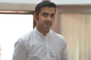 ‘गौतम गंभीर फाउंडेशन’ को कोरोना दवा की जमाखोरी में पाया गया दोषी, ड्रग कंट्रोलर ने HC को बताया