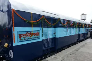 बरेली: डेढ़ साल बाद पटरी पर लौटी बरेली-नई दिल्ली इंटरसिटी