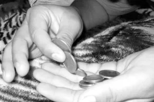 फिर फिसला रुपया, दो पैसे गिरकर 74.20 रुपये प्रति डॉलर पर बंद