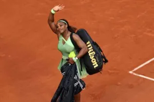 सेरेना विलियम्स फ्रेंच ओपन से बाहर, फेडरर हटे