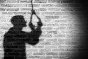 अमेरिका के अधिकारी ने बचाई, दिल्ली में खुदकुशी का प्रयास करने वाले की जिदंगी, फेसबुक पर शेयर कर रहा था लाइव वीडियो