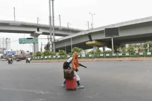 केंद्र ने राज्यों और केंद्रशासित प्रदेशों से कहा- लॉकडाउन खोलते समय अपनाएं ये पांच रणनीतियां