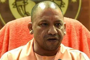 बड़ा प्रशासनिक फेरबदल: देर रात योगी सरकार ने कई IAS अधिकारियों को किया इधर से उधर शिफ्ट