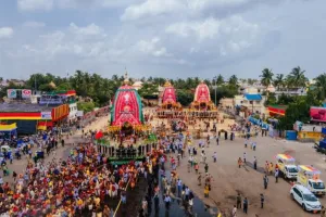 Bahuda Yatra 2021: पुरी में त्रिस्तरीय सुरक्षा व्यवस्था के बीच भगवान जगन्‍नाथ की ‘बहुदा यात्रा’, शंखनाद के बीच भक्तिमय हुआ माहौल