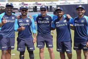 भारत ने टॉस जीतकर लिया बल्लेबाजी का फैसला, टीम के पांच खिलाड़ियों ने किया डेब्यू