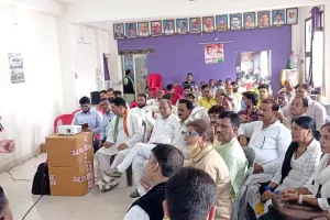 बरेली: आजम खां की स्थिति को लेकर कांग्रेस ने सपा को घेरा