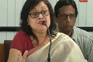 पश्चिम बंगाल: Topper की धार्मिक पहचान उजागर करके विवादों में फंसी बंगाल की यह अधि‍कारी, BJP ने TMC को घेरा